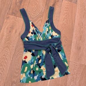 NWOT BCBGMAXAZRIA Top